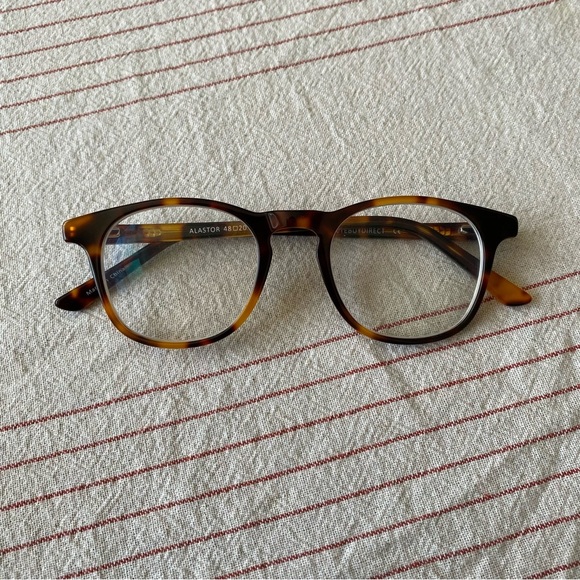Women’s tortoise glasses prescription frames - Picture 2 of 8